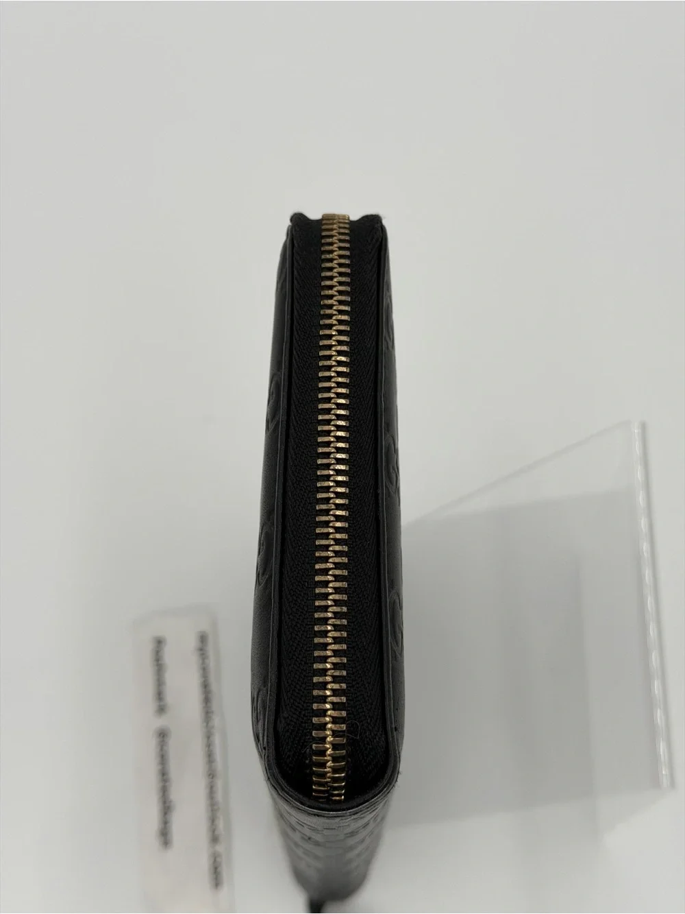 Gucci Black GG Embossed Zip-Around Organizer Wallet Good Condition - Picture 7 of 14